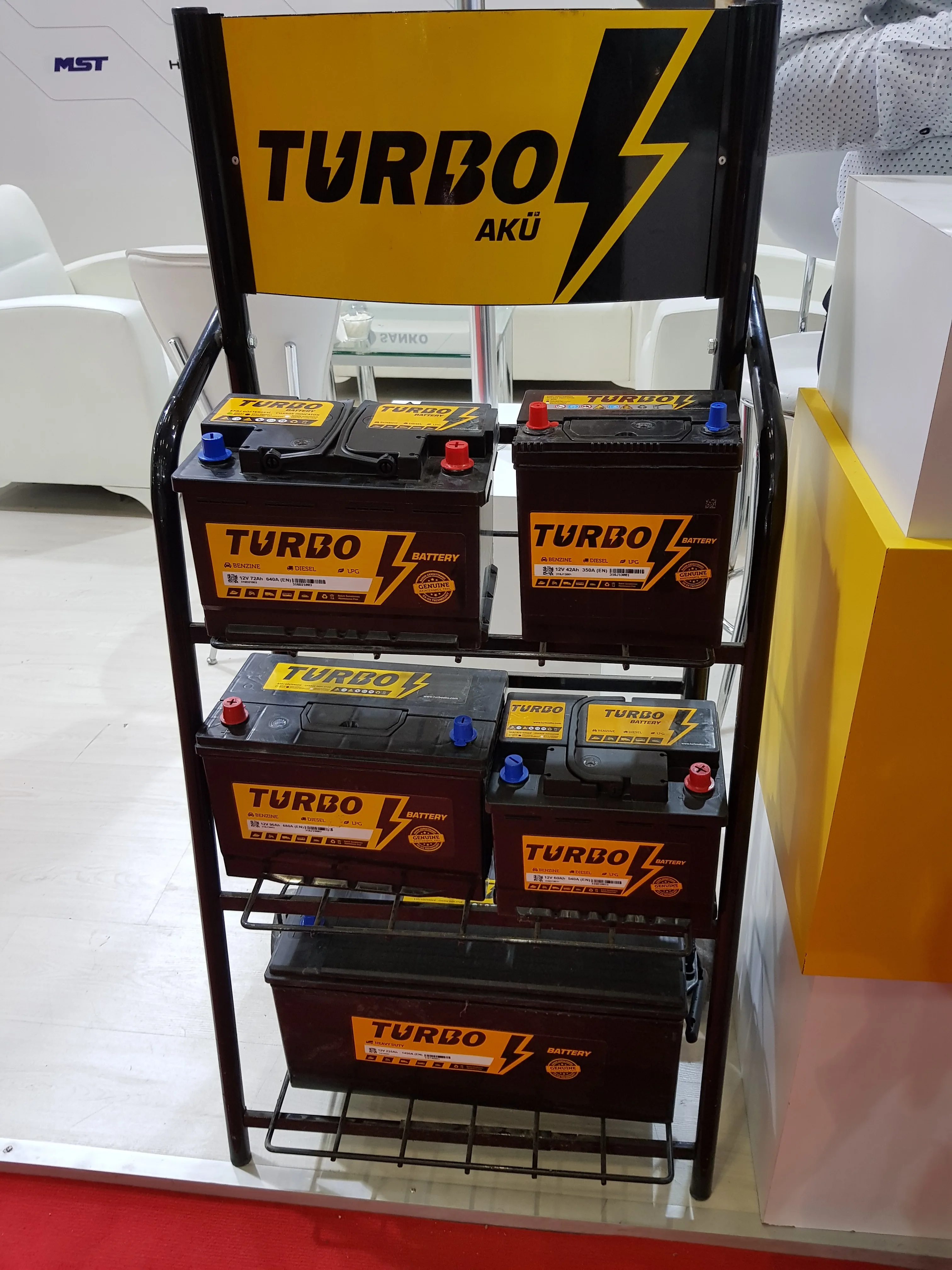 Automotive, Transport Vehicles, Spare Parts, Batteries, Motorcycles & General Goods - Gallery Image 2